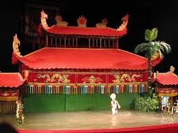 Thang Long Water Puppetry Theatre sets Asian record - ảnh 1